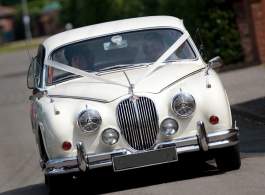 Classic Jag MK2 for weddings in Bedford